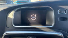 Volvo V40 D2 [122] R DESIGN Edition 5dr Diesel Hatchback